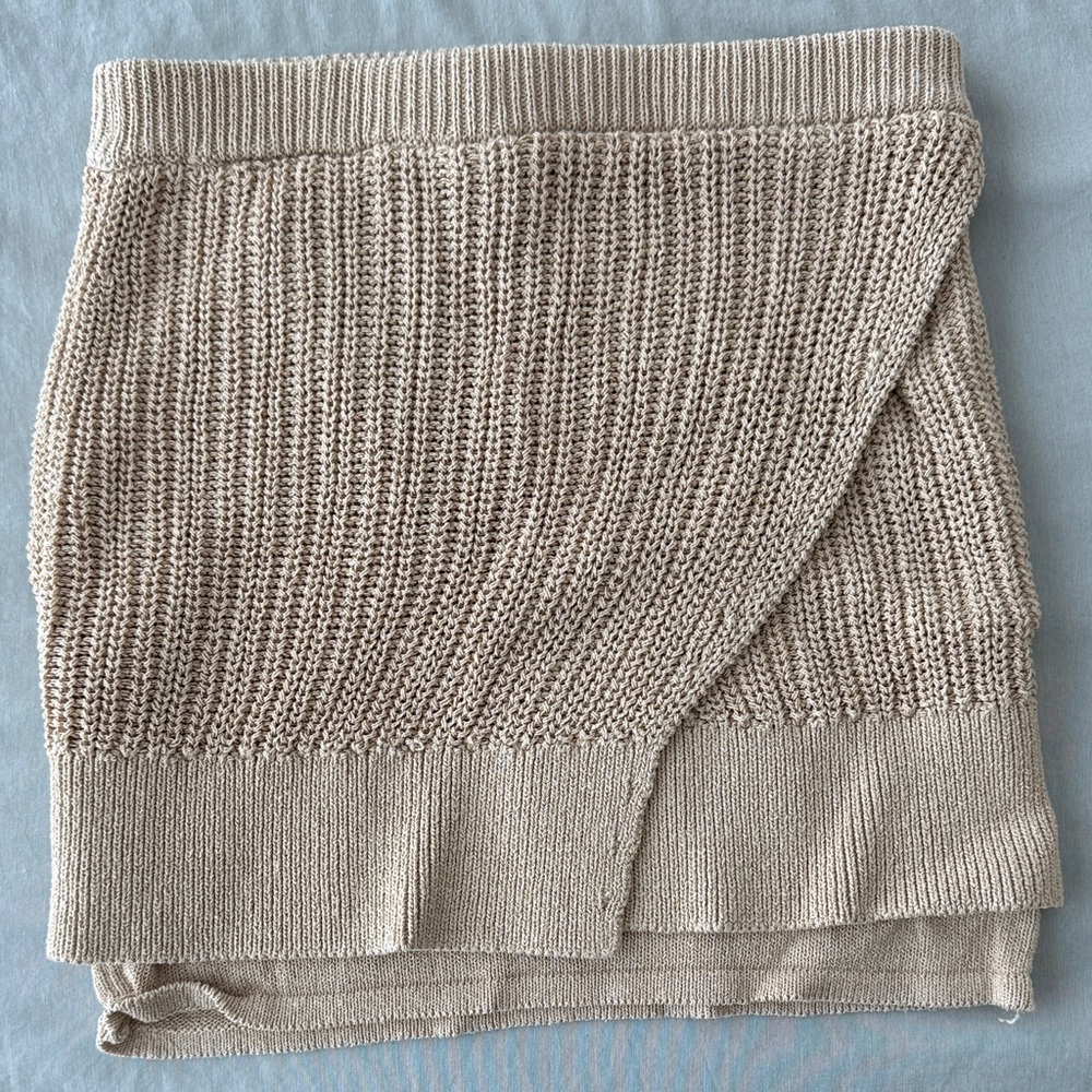 Like New Knit Tan Skirt